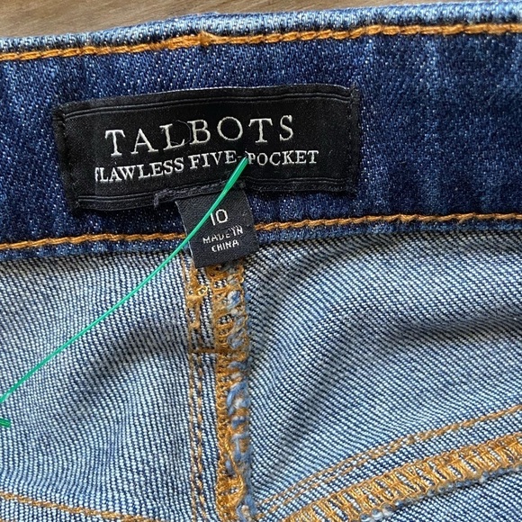 Talbots Flawless Five Pockets Skinny jeans Size 10 Cropped Women's Color Blue - Picture 8 of 9